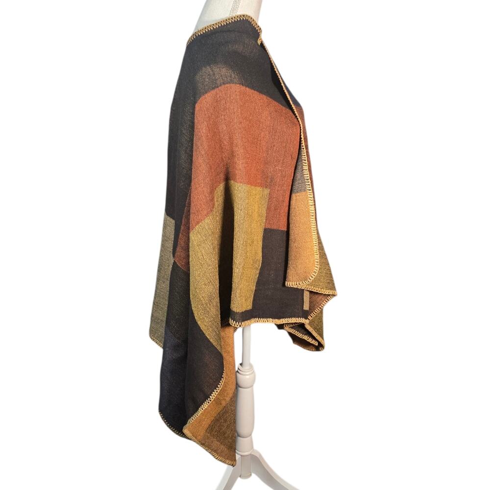 VTG 90s Wool Boho Patchwork Poncho Festival Blanket Shawl Wrap - Picture 2 of 11